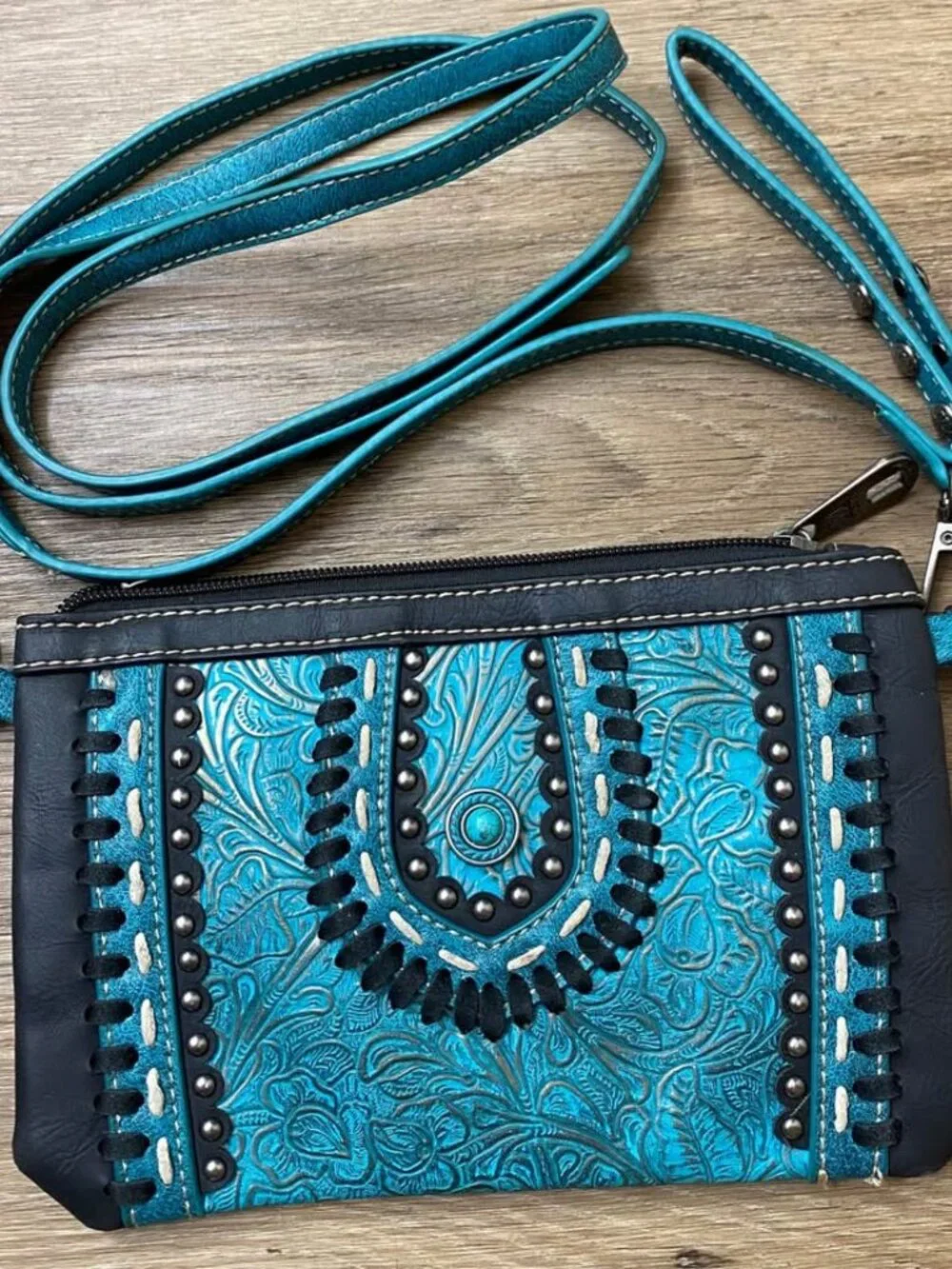 Montana West Western Wristlet Crossbody Clutch White Black Turquoise Studded Flo